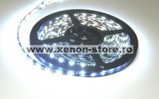 Banda led alba 60 leduri 3528/metru, 12V, rezistenta la apa, la rola de 5 metri BL60SMD-12V-ALB